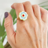 Flower power ring