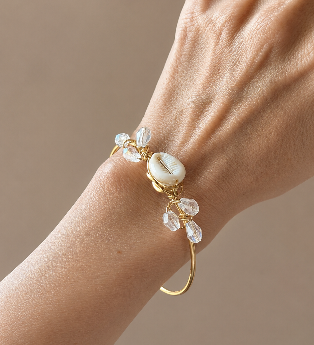 Cowrie & crystal shell bangle