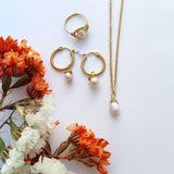 Fresh water pearl set
